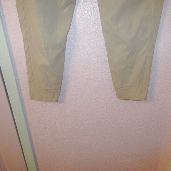 Athleta TREKKIE North JOGGER Pants Size 16 UPF High POCKETS Ripstop STRETCH Ecru - Picture 10 of 12